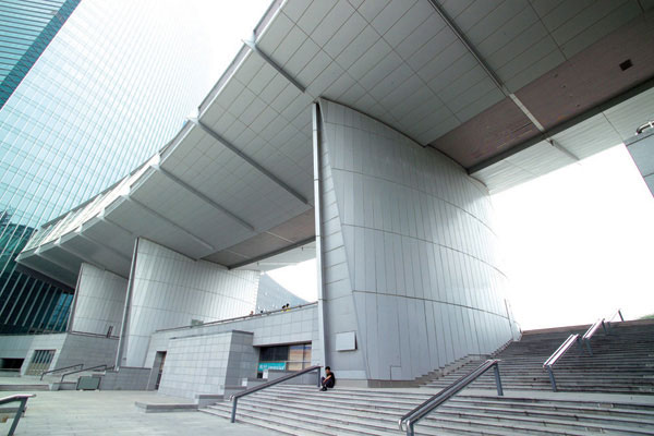 廣東某市政府大樓室內(nèi)和室外鋁單板工程